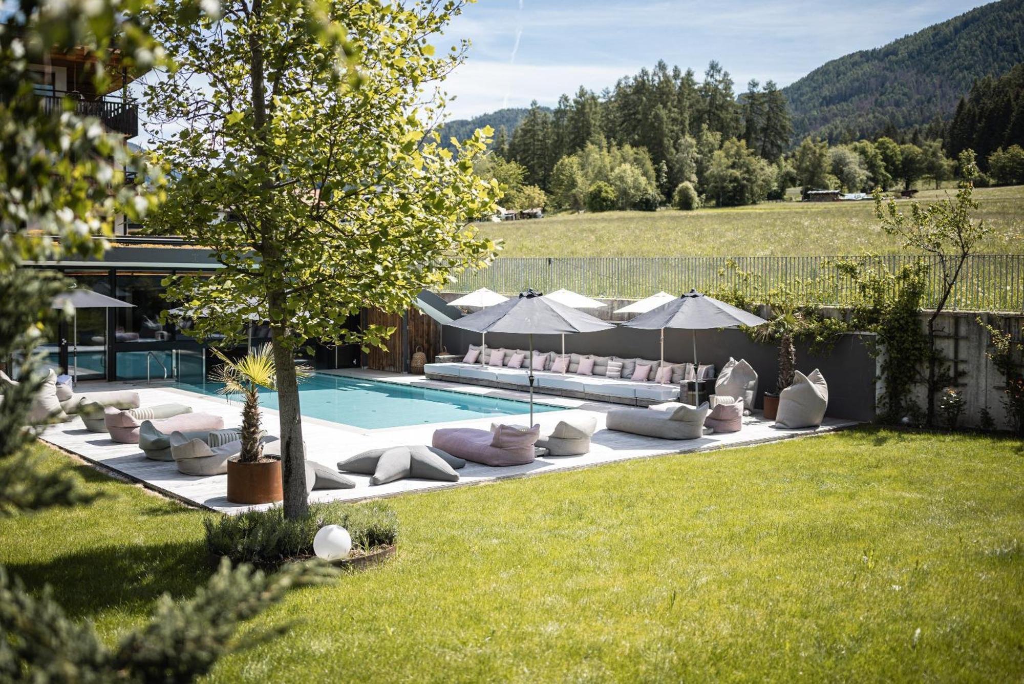 Hotel Petrus Брунико Экстерьер фото