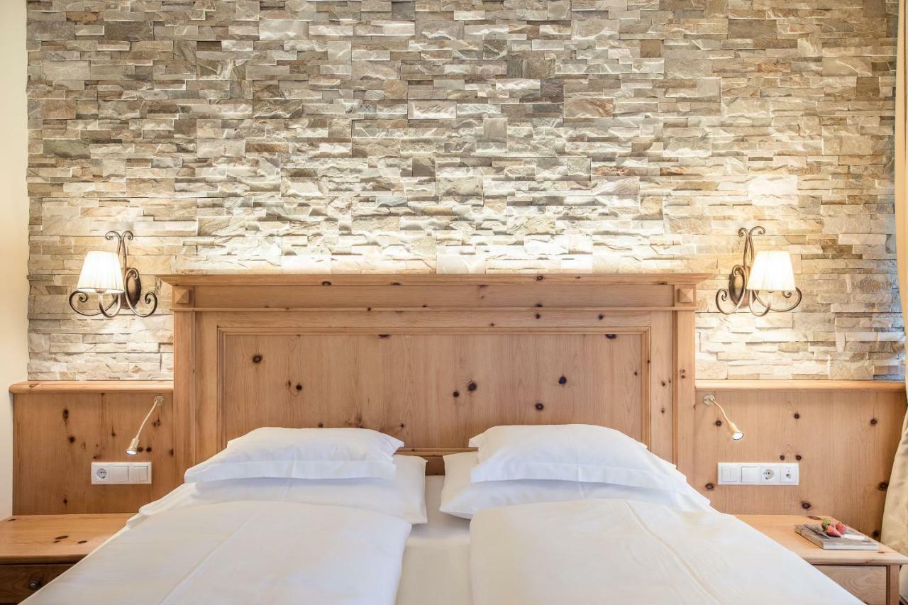 Hotel Petrus Брунико Экстерьер фото